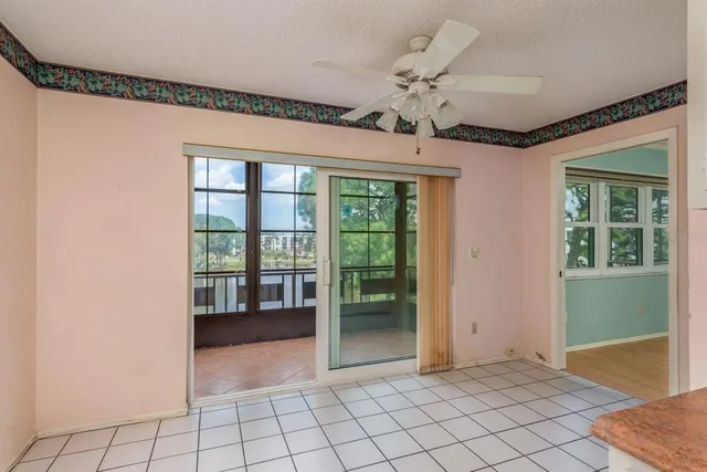 $144,900 | 7975 58th Avenue North, Unit 409, St. Petersburg, FL 33709