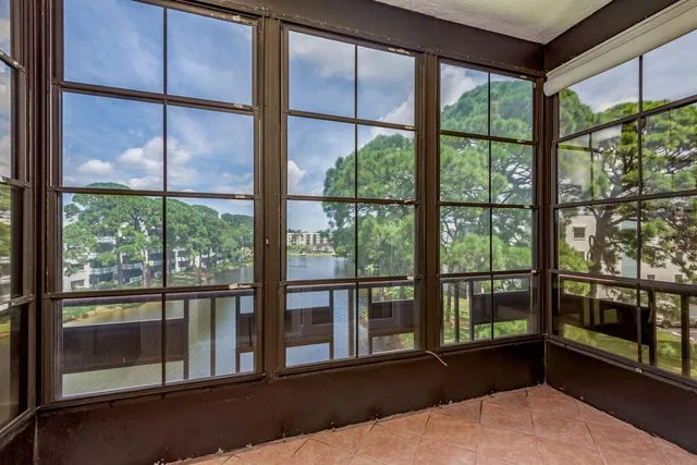 $144,900 | 7975 58th Avenue North, Unit 409, St. Petersburg, FL 33709