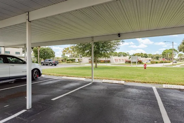 $144,900 | 7975 58th Avenue North, Unit 409, St. Petersburg, FL 33709