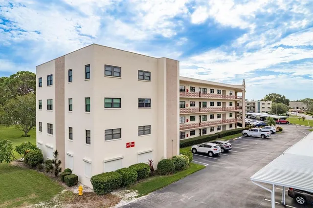 $144,900 | 7975 58th Avenue North, Unit 409, St. Petersburg, FL 33709