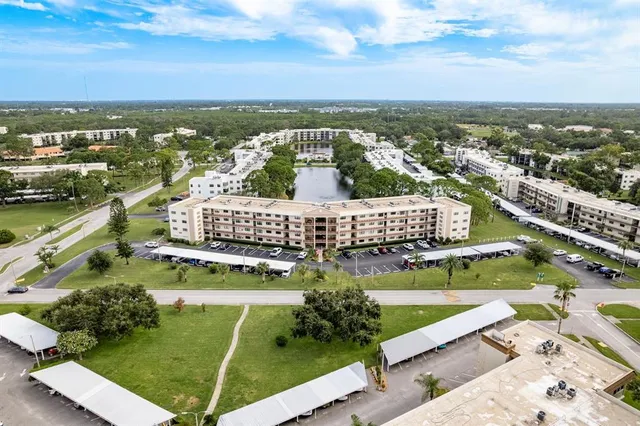 $144,900 | 7975 58th Avenue North, Unit 409, St. Petersburg, FL 33709