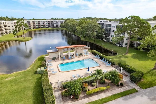$144,900 | 7975 58th Avenue North, Unit 409, St. Petersburg, FL 33709