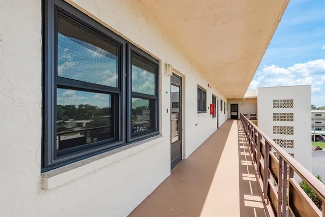 $144,900 | 7975 58th Avenue North, Unit 409, St. Petersburg, FL 33709