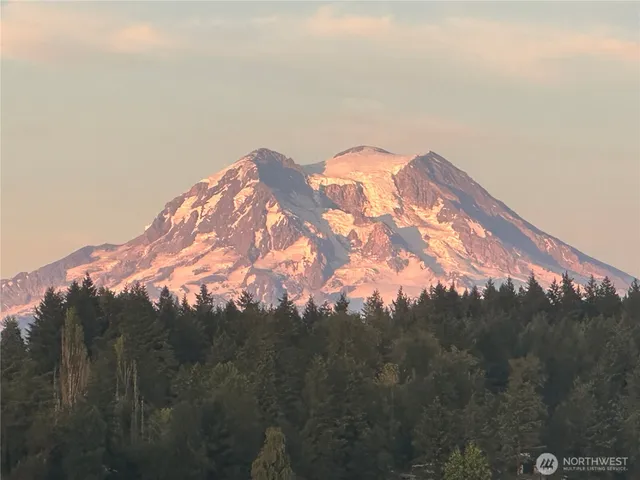 a view of a large building