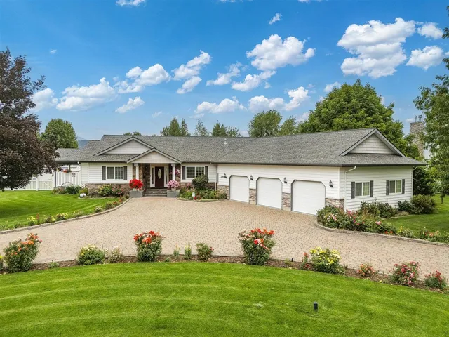 $1,249,900 | 2145 West Grange Avenue, Post Falls, ID 83854