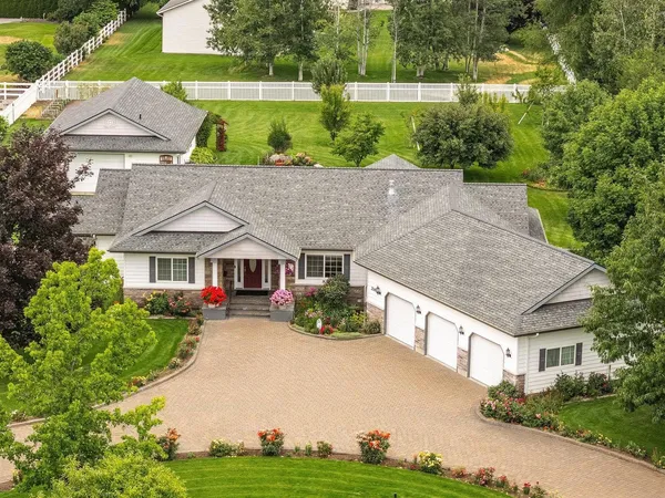 $1,249,900 | 2145 West Grange Avenue, Post Falls, ID 83854