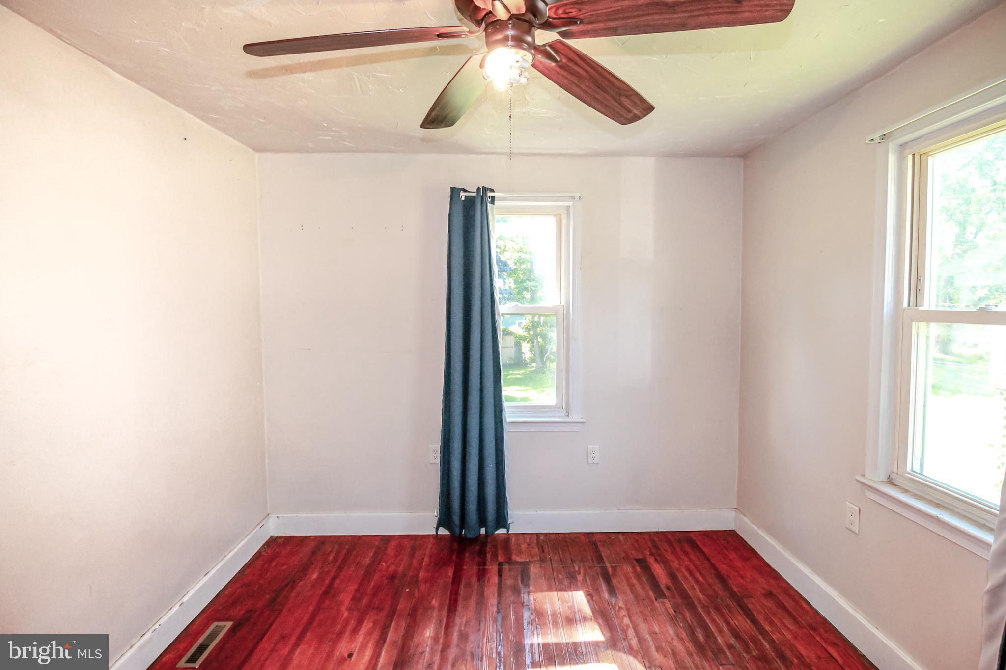 311 Valley Road Enola, PA 17025 - Photo 8 of 12 Gallery Image 8