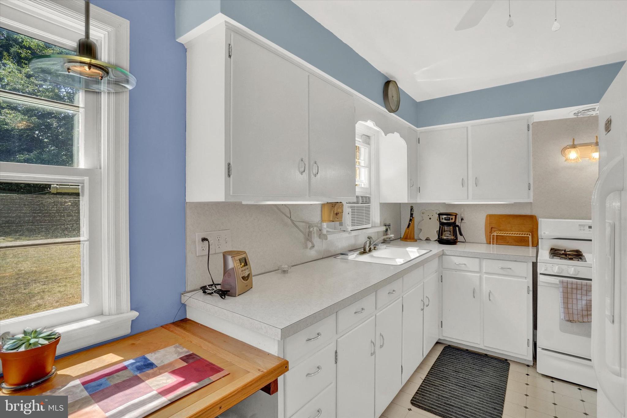 1020 Southern Road York, PA 17403 - Photo 19 of 29