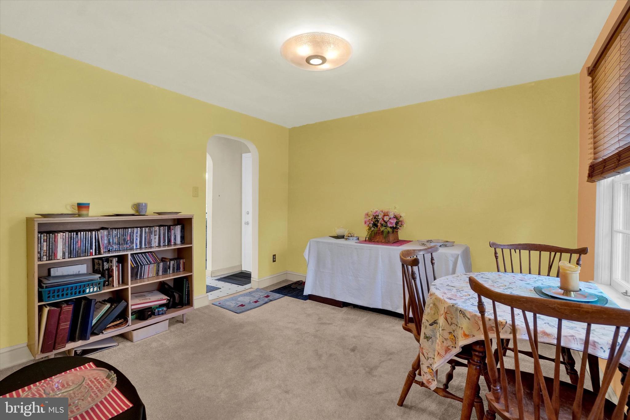 1020 Southern Road York, PA 17403 - Photo 4 of 29