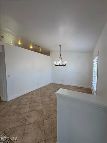 a view of empty room with window