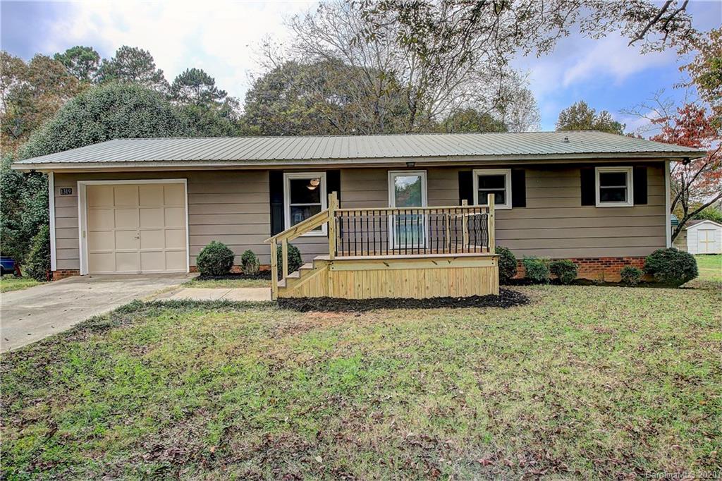 1319 Lithia Springs Road Shelby, NC 28150 - Photo 2 of 38 Gallery Image 2