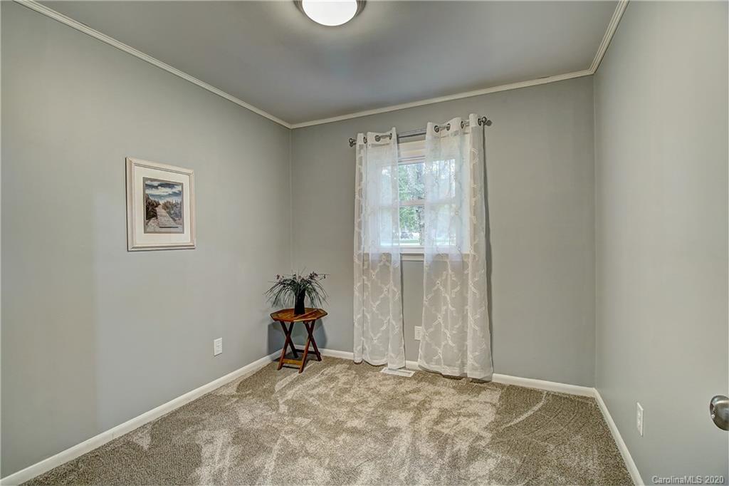 1319 Lithia Springs Road Shelby, NC 28150 - Photo 22 of 38 Gallery Image 22