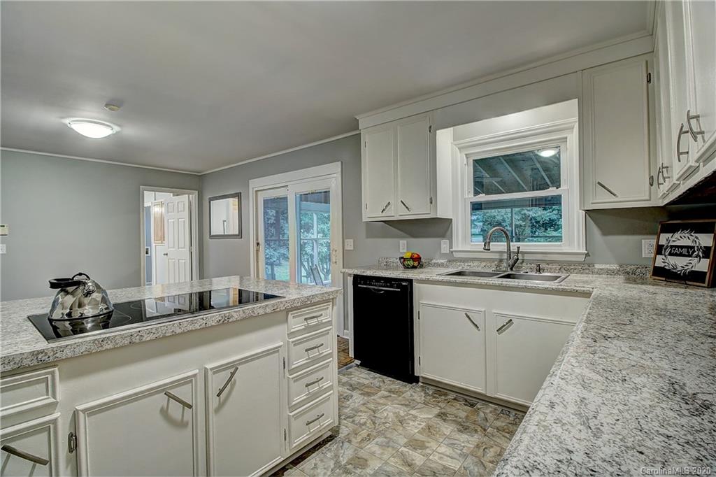 1319 Lithia Springs Road Shelby, NC 28150 - Photo 8 of 38 Gallery Image 8