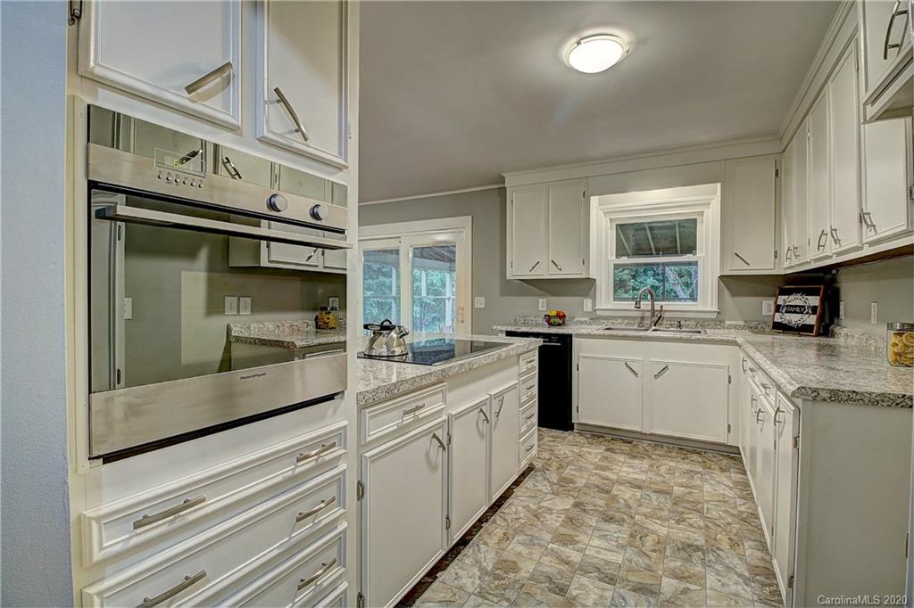 1319 Lithia Springs Road Shelby, NC 28150 - Photo 9 of 38 Gallery Image 9