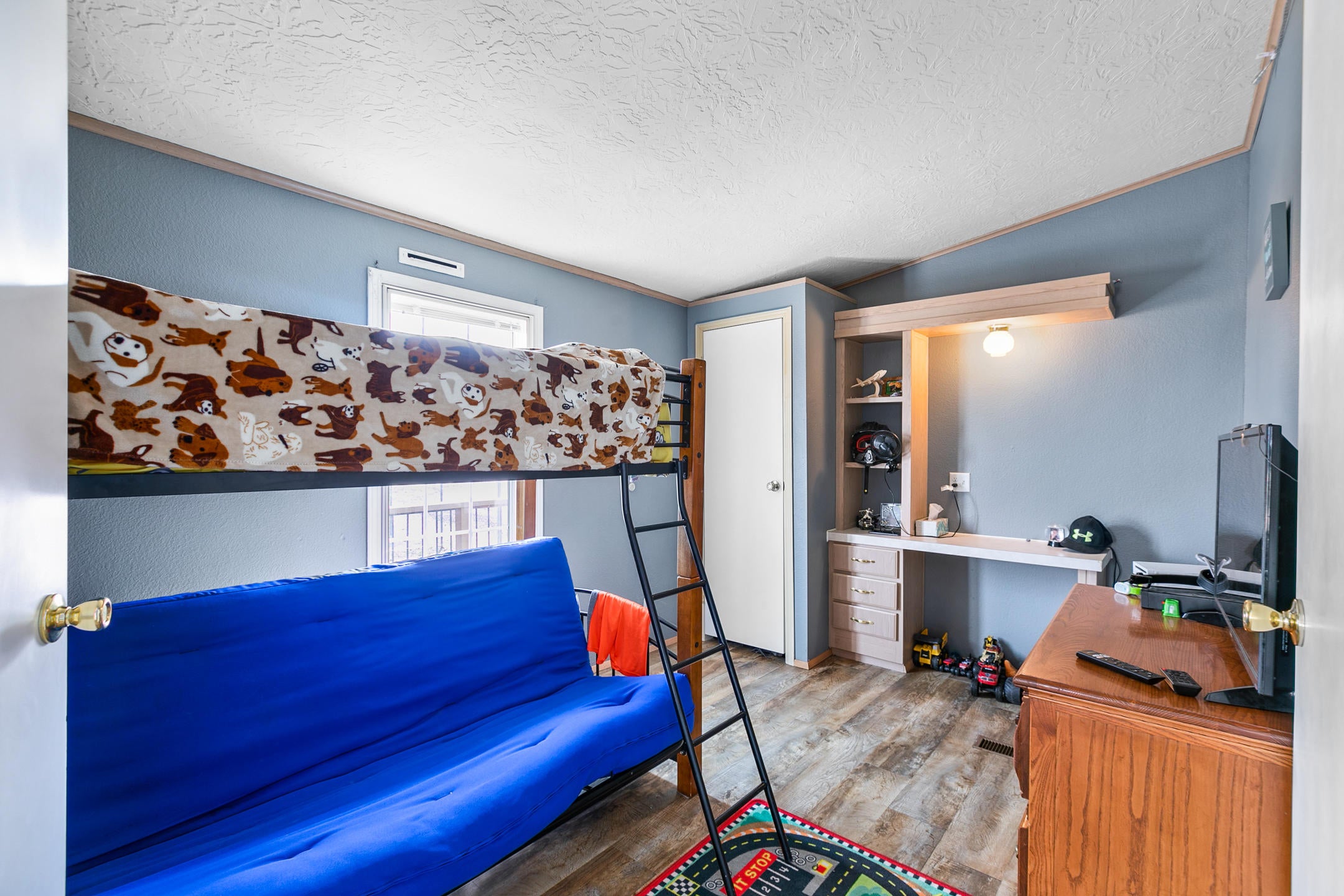 6948 Southwest Shad Road Terrebonne, OR 97760 - Photo 4 of 27 Gallery Image 4