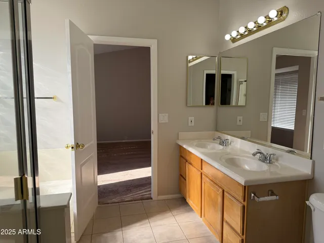 $2,100 | 2706 North 111th Lane, Avondale, AZ 85392