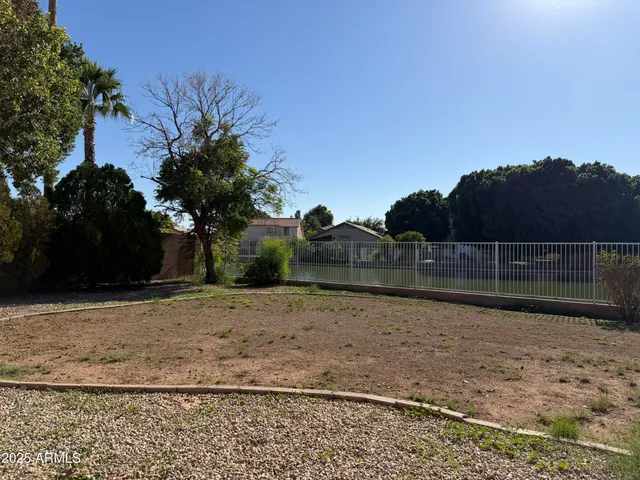 $2,100 | 2706 North 111th Lane, Avondale, AZ 85392