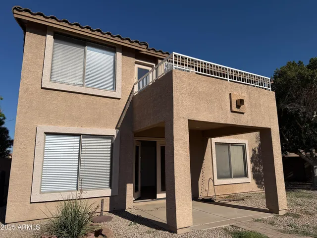 $2,100 | 2706 North 111th Lane, Avondale, AZ 85392