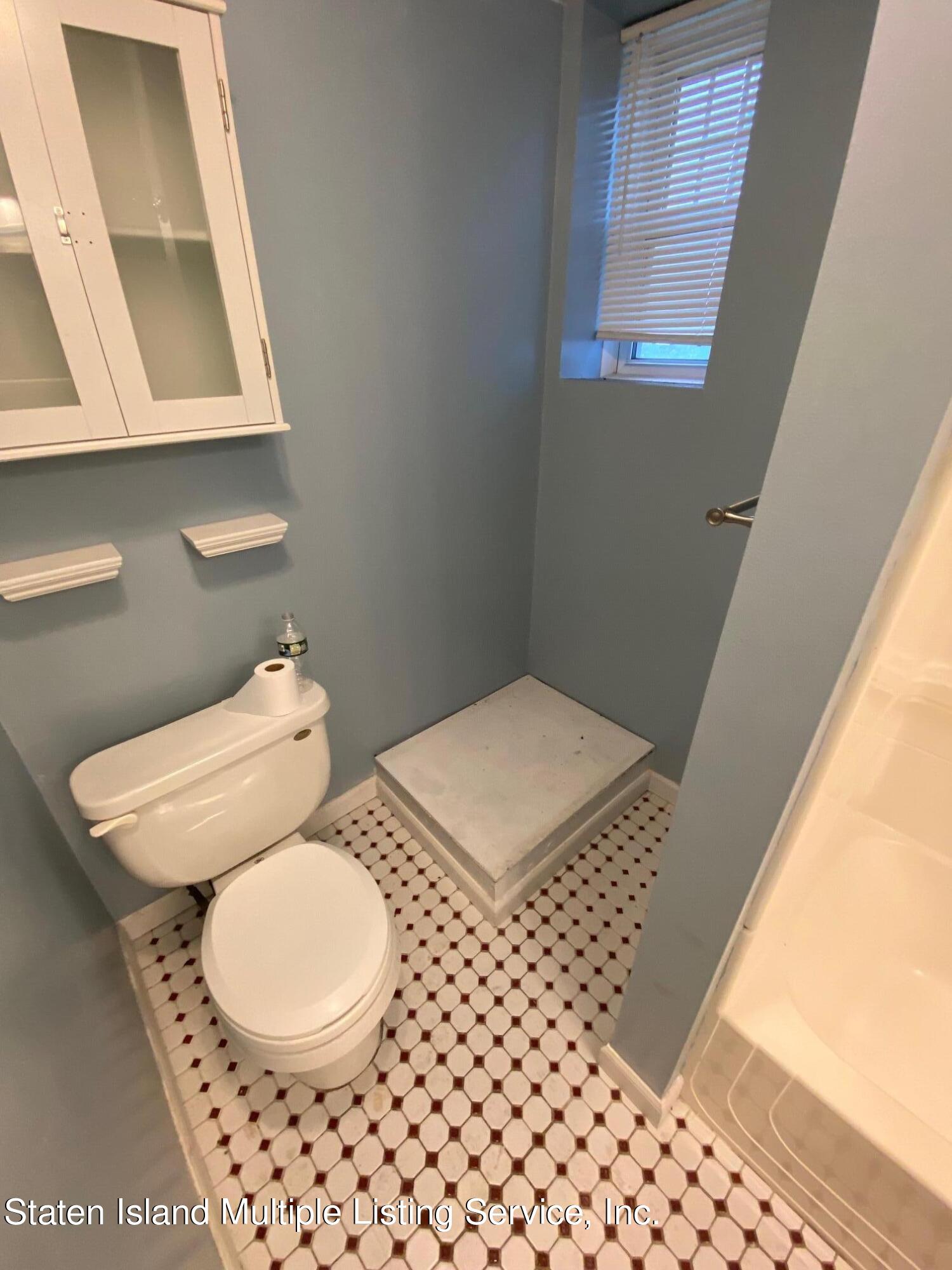 907 Richmond Road Staten Island, NY 10304 - Photo 16 of 17 RICHMOND RD 15