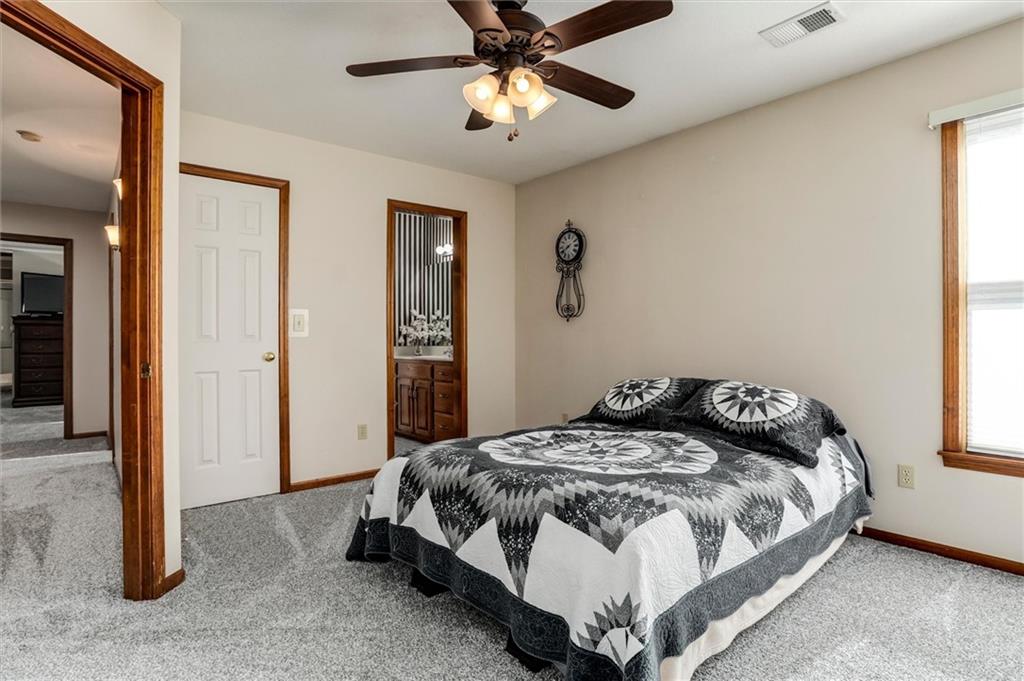 5501 Mullen Road Shawnee, KS 66216 - Photo 21 of 34