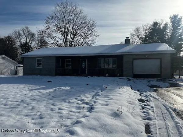 $255,000 | 15 Amherst Road, Red Hook, NY 12571