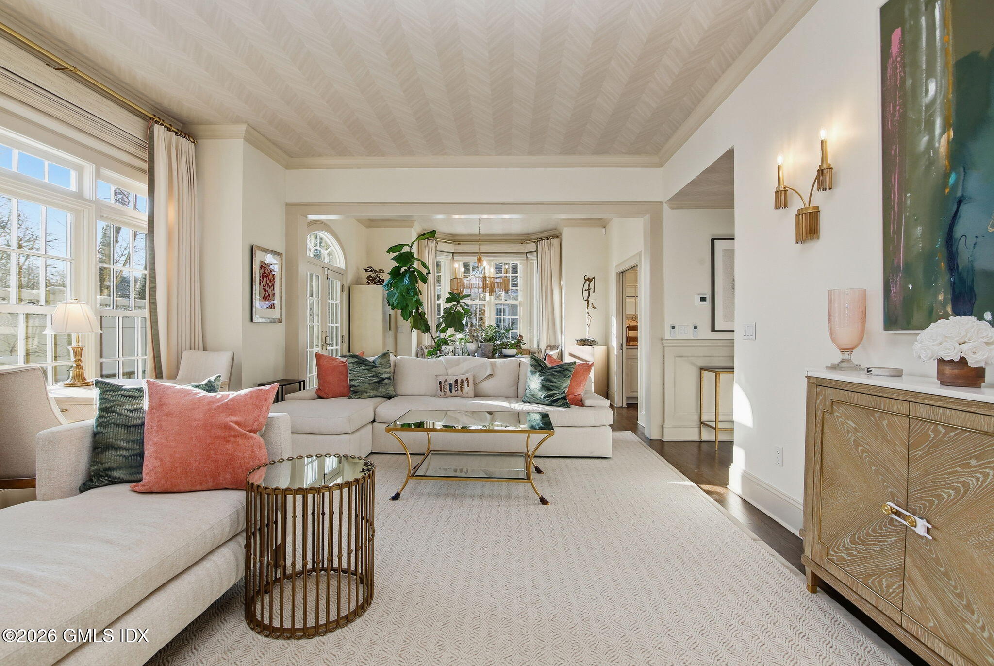 48 Spring Street, Unit 14 Greenwich, CT 06830 - Photo 6 of 26 10' Ceilings