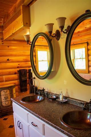 1933 Fain Cemetery Road Dandridge, TN 37725 - Photo 12 of 35 MASTER BATH