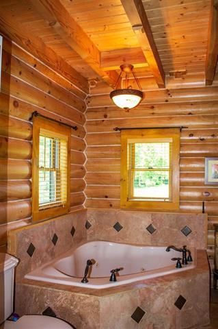 1933 Fain Cemetery Road Dandridge, TN 37725 - Photo 14 of 35 MASTER TUB