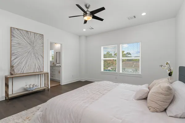 $299,000 | 1515 Egypt Street, Houston, TX 77009