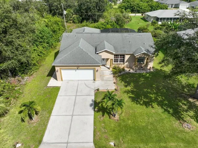 $449,900 | 11130 Magdalena Avenue, Englewood, FL 34224