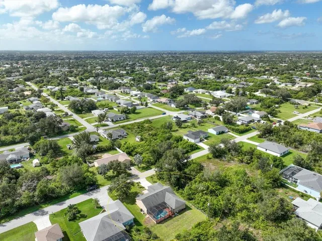 $449,900 | 11130 Magdalena Avenue, Englewood, FL 34224