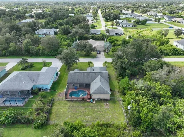 $449,900 | 11130 Magdalena Avenue, Englewood, FL 34224