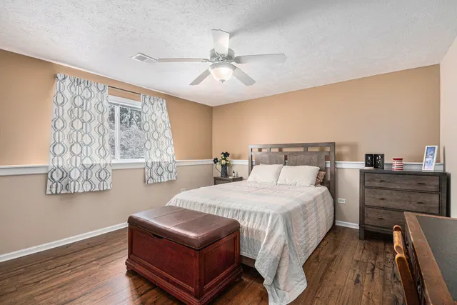 $465,000 | 241 Glendale Drive, Rockford, MI 49341