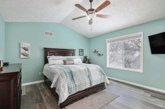 $465,000 | 241 Glendale Drive, Rockford, MI 49341