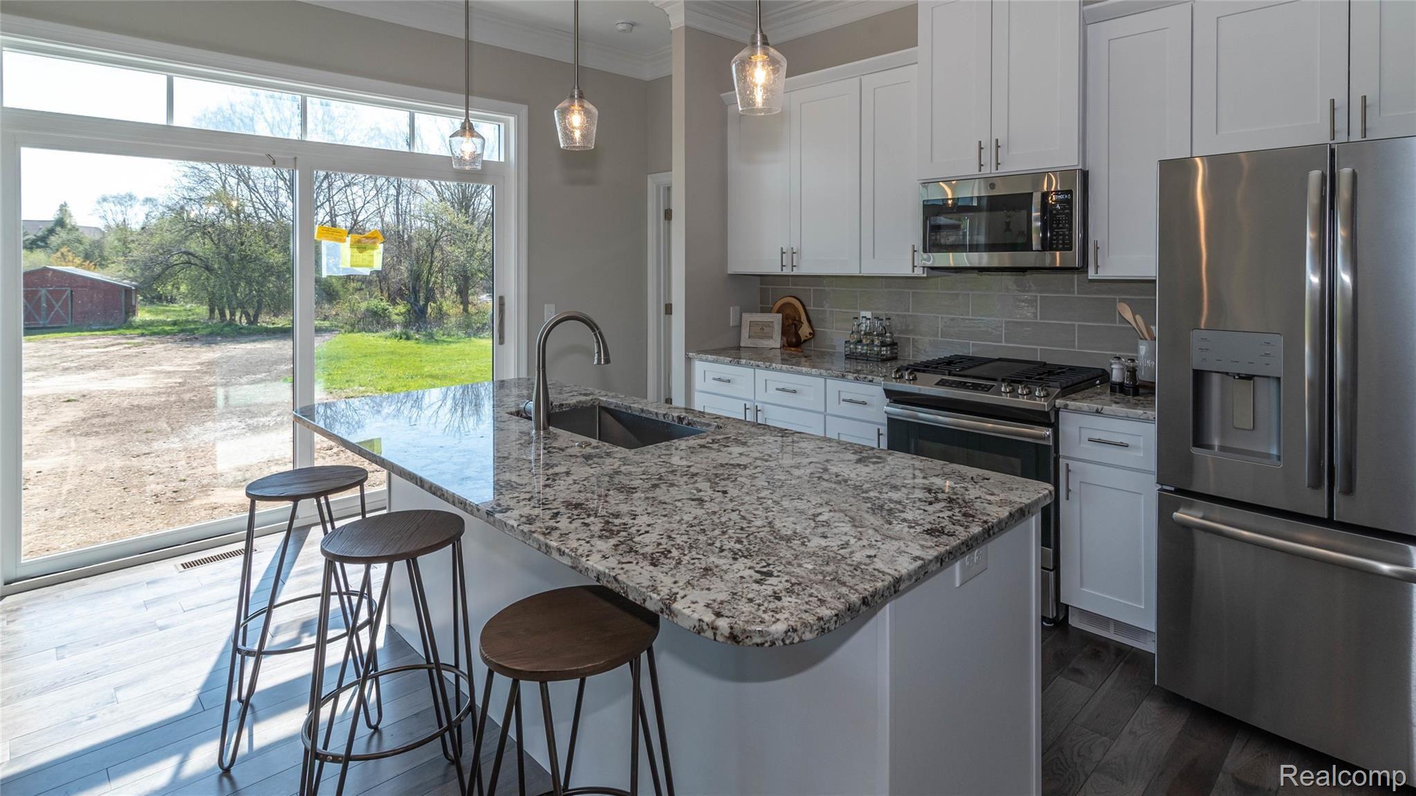 5227 Pleasant Lake Road Howell, MI 48843 - Photo 14 of 48 014_10.jpg