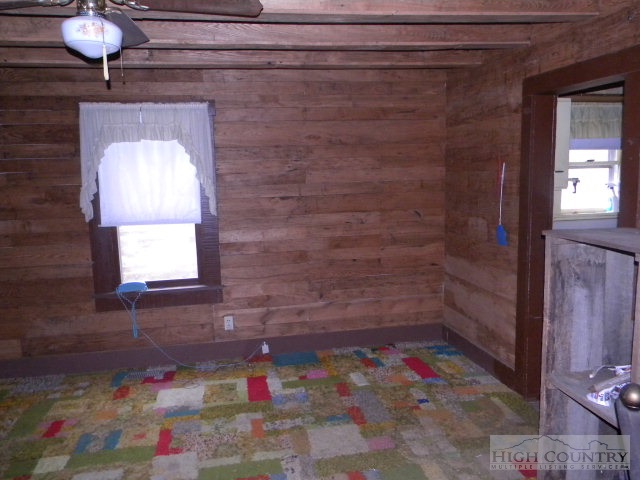 986 Stanley Road Warrensville, NC 28693 - Photo 6 of 10 Gallery Image 6