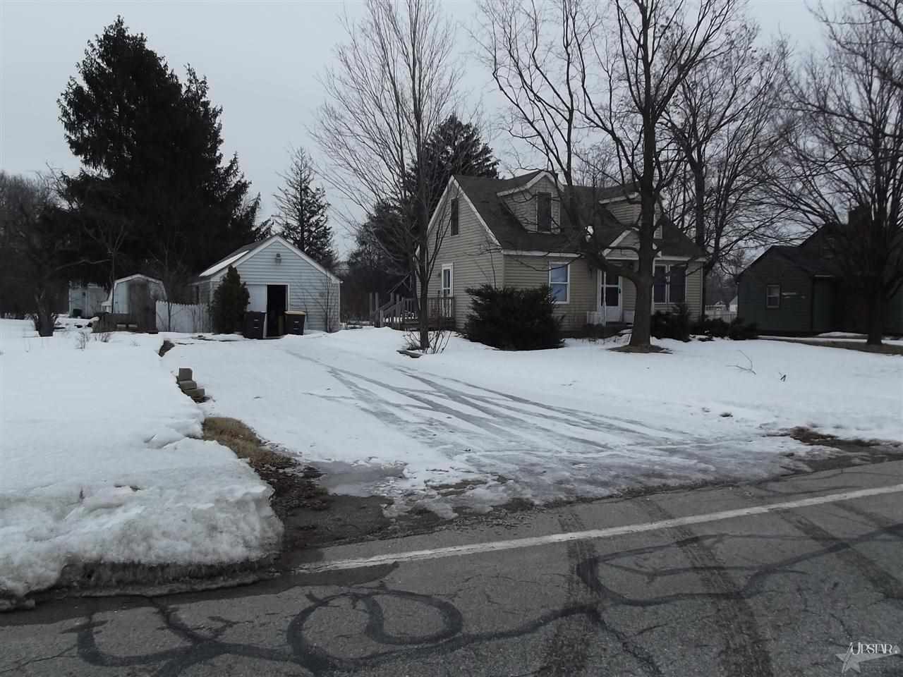 5140 Hatfield Road Fort Wayne, IN 46808 - Photo 2 of 20 Gallery Image 2