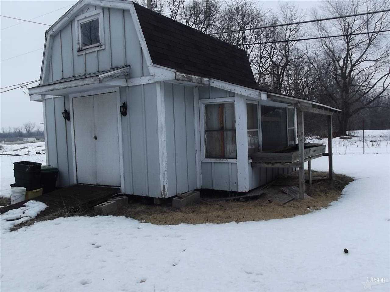 5140 Hatfield Road Fort Wayne, IN 46808 - Photo 4 of 20 Gallery Image 4