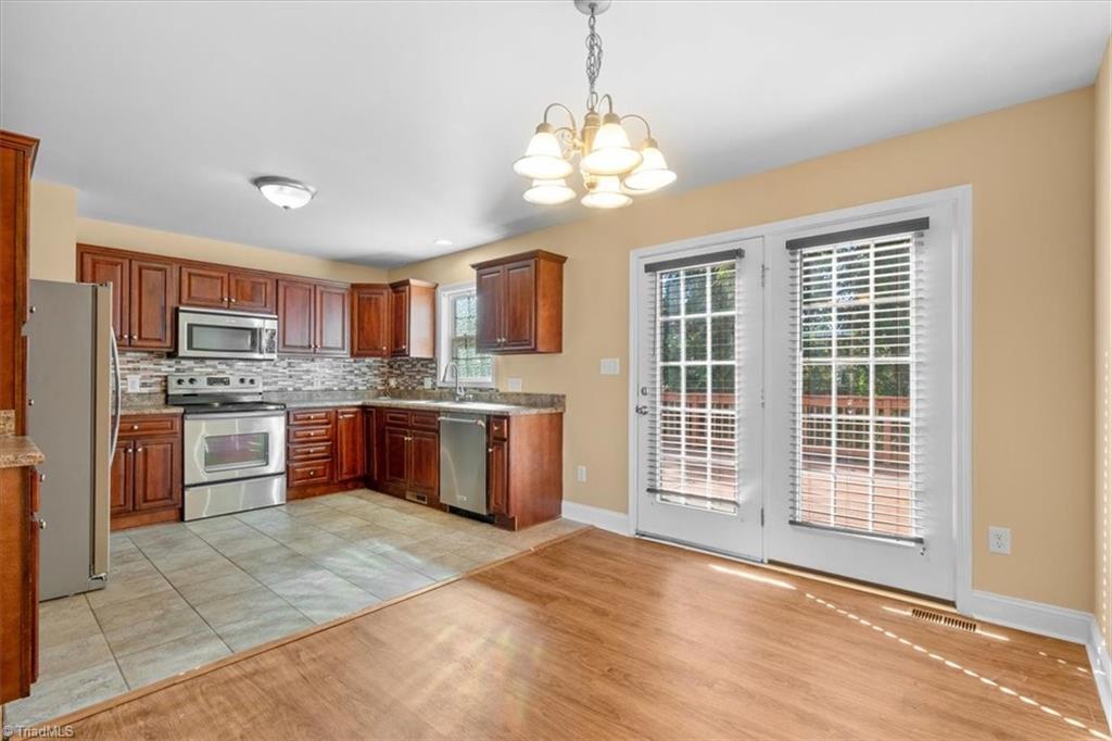 100 Princeton Crossing Thomasville, NC 27360 - Photo 6 of 36 Gallery Image 6