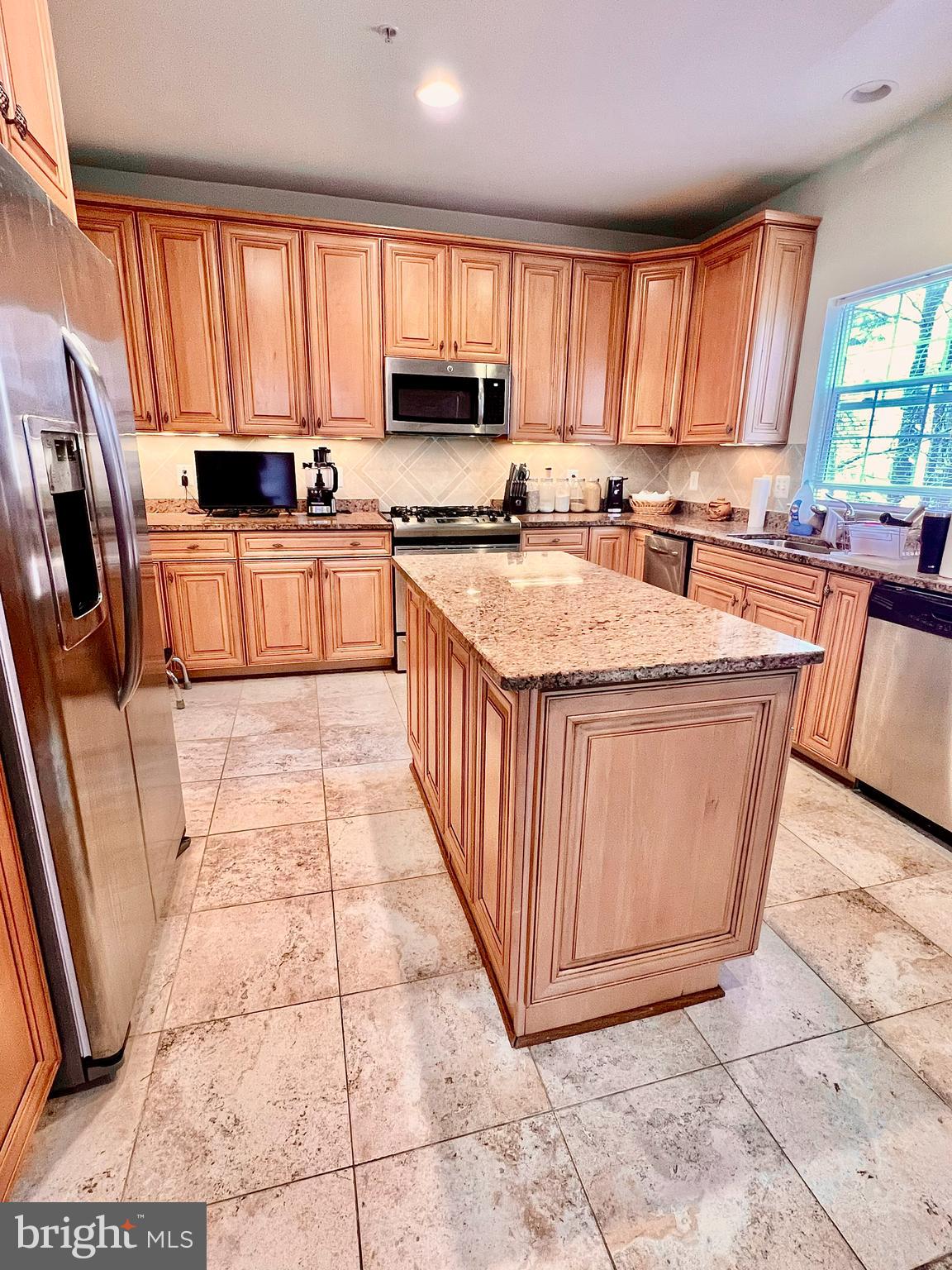 1352 Schooner Loop, Unit 1352 Solomons, MD 20688 - Photo 14 of 42 Granite and upgraded cabinets