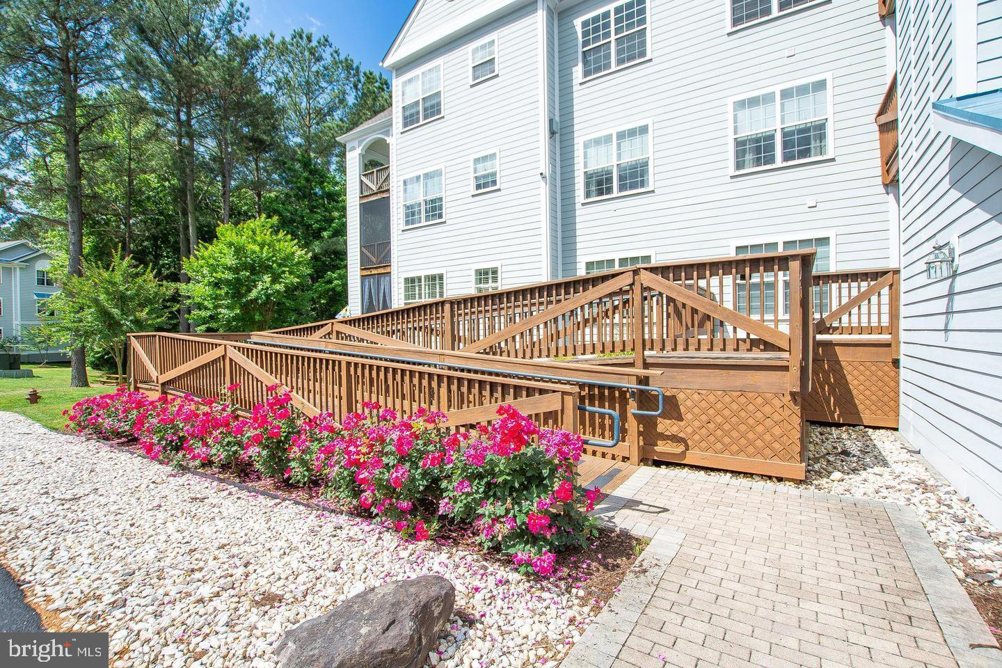 1352 Schooner Loop, Unit 1352 Solomons, MD 20688 - Photo 2 of 42 Handicap Access