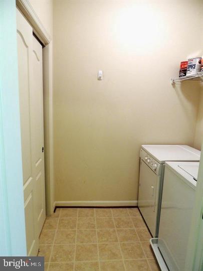 1352 Schooner Loop, Unit 1352 Solomons, MD 20688 - Photo 25 of 42 Laundry Room