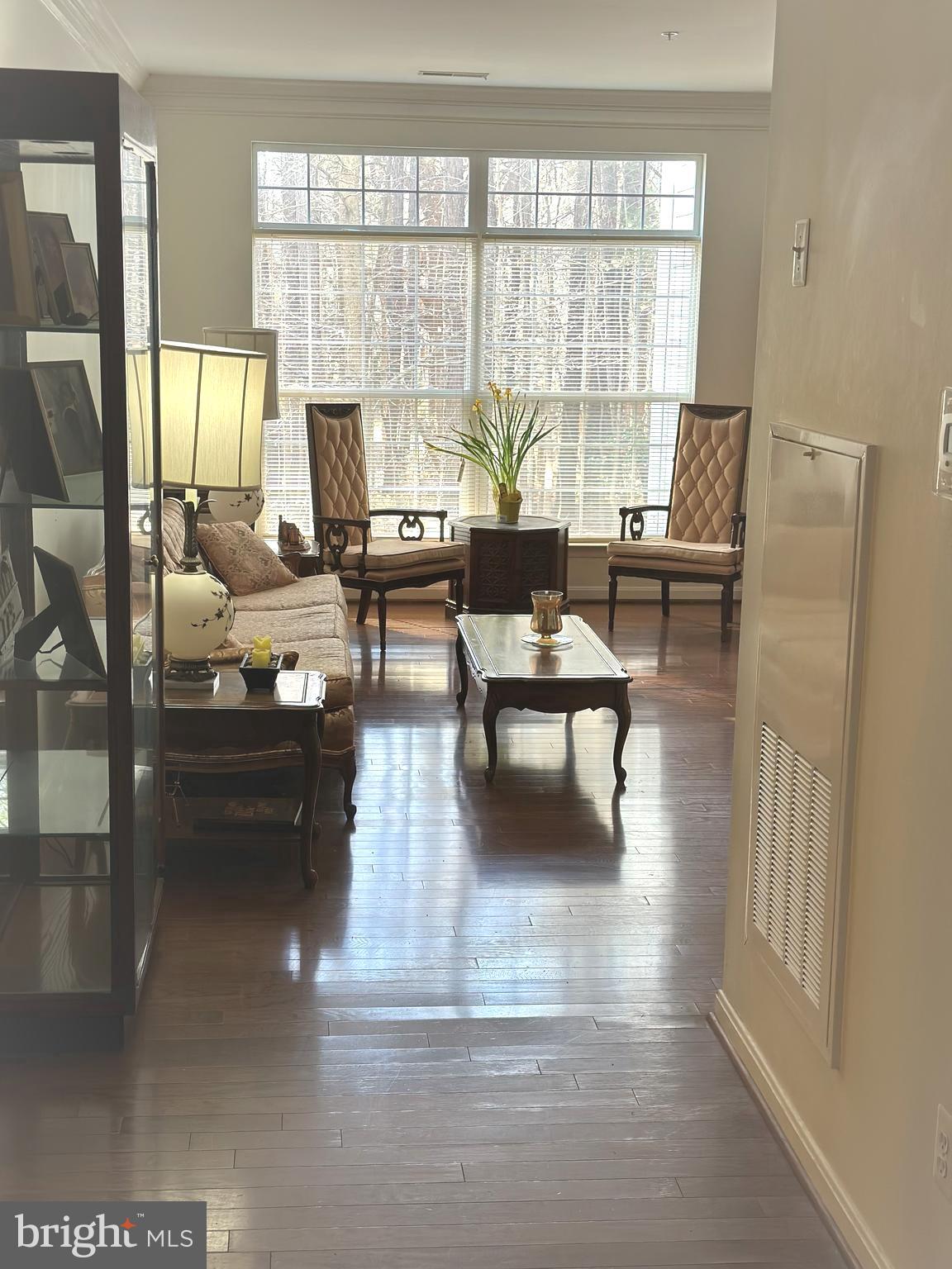 1352 Schooner Loop, Unit 1352 Solomons, MD 20688 - Photo 8 of 42 Livingroom from Entrance
