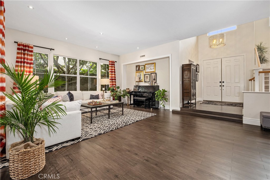 2 Mountain Laurel Rancho Santa Margarita, CA 92679 - Photo 20 of 63 Entry