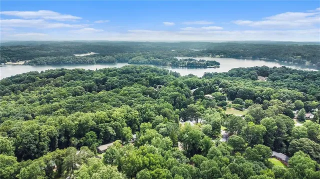 $2,650 | 1996 Briarwood Drive, Gainesville, GA 30501