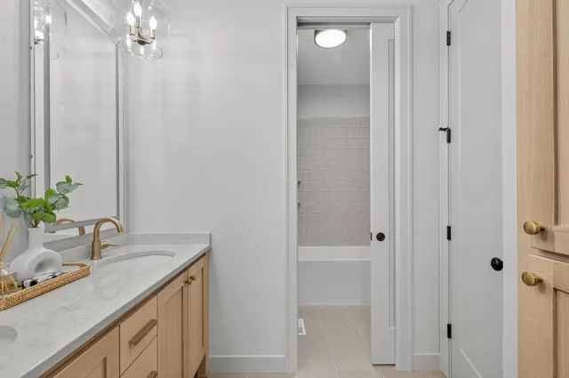 $1,050,000 | 973 200th Avenue Northwest, Cedar, MN 55011