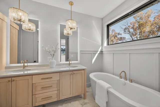 $1,050,000 | 973 200th Avenue Northwest, Cedar, MN 55011