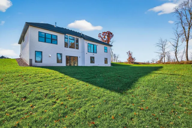 $1,050,000 | 973 200th Avenue Northwest, Cedar, MN 55011