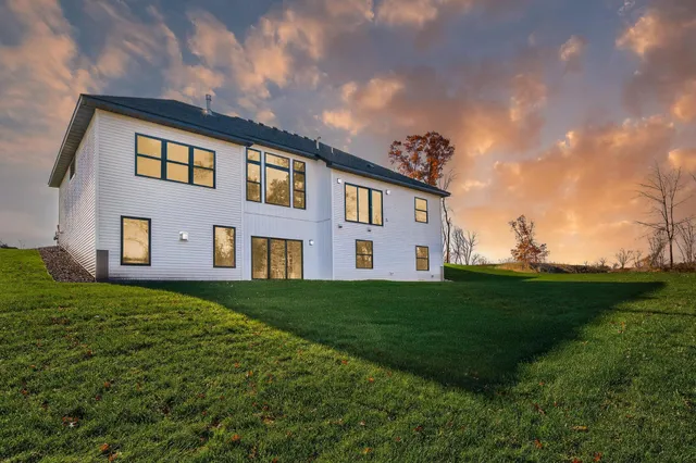 $1,050,000 | 973 200th Avenue Northwest, Cedar, MN 55011