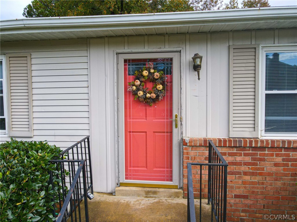 3003 Oxnard Road Richmond, VA 23223 - Photo 3 of 41 Gallery Image 3